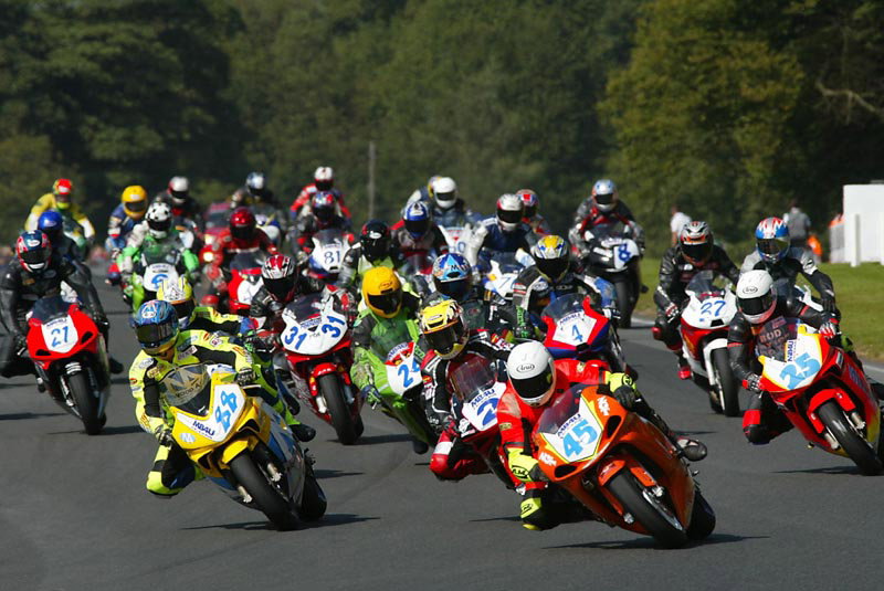 Richards brings it on home for Hawk.