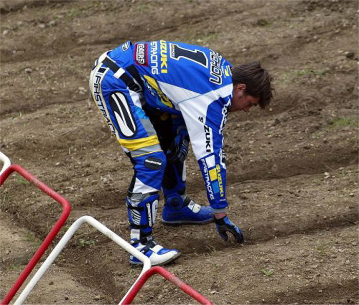 AMA announces 2003 ISDE Team.