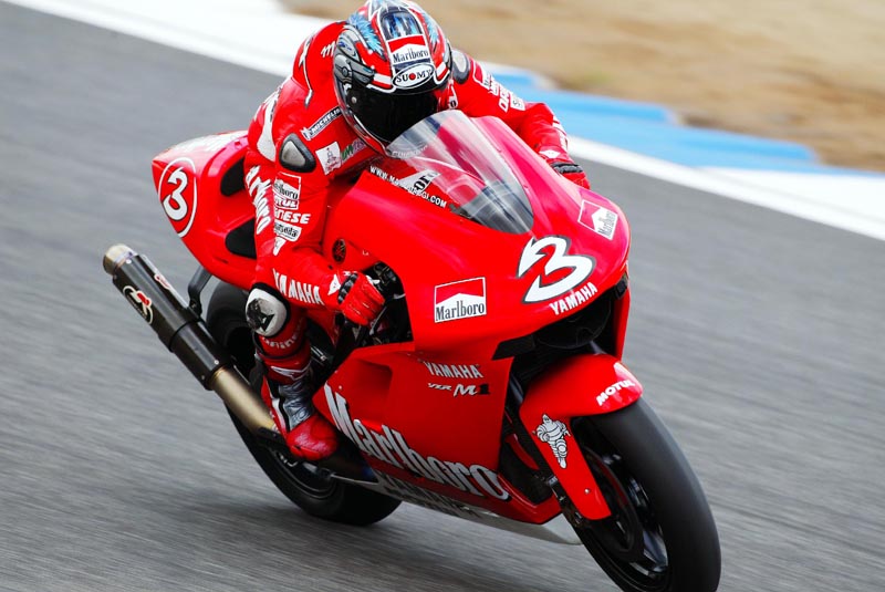 Debut victory for dominating Porto.