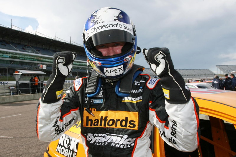 John Guest sponsors Donington raceday.