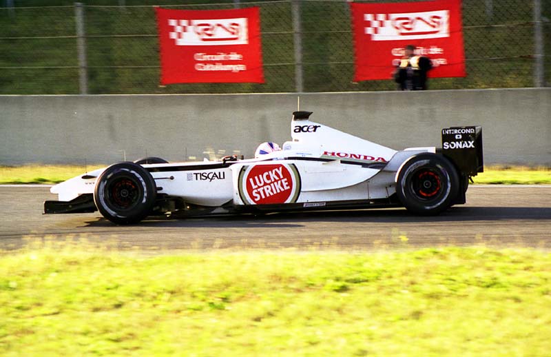 Yoong wows compatriots as China plans F1x2 repeat.