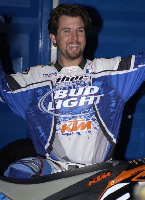 Anaheim opens 2003 AMA SX series.
