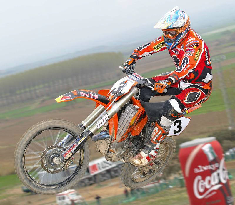 Windham wins Washougal, drama in 125s.