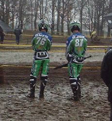 Pichon victorious after bar-banging battle.