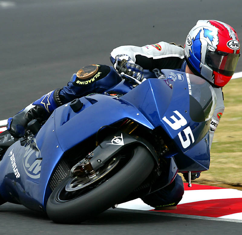 Advantage Rossi, but Ducatis on front row.