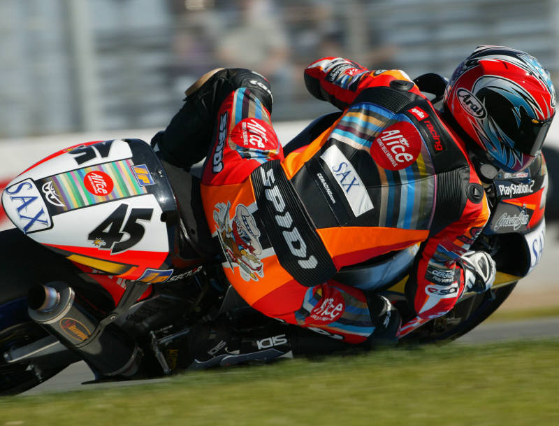 Porto puts Honda on 250 pole.