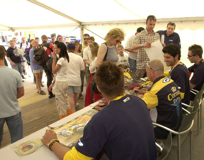 Hodgson lands fast date with Miss GB.