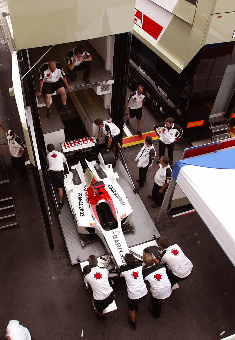 Kimi Raikkonen's lap of Indianapolis.