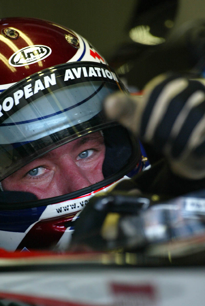 Kane makes prize drive debut with McLaren.