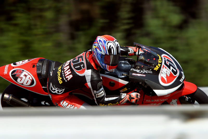 Rossi wins titanic Brno battle.