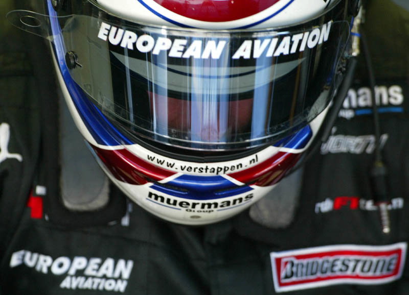 Minardi test ex-Arrows car again.