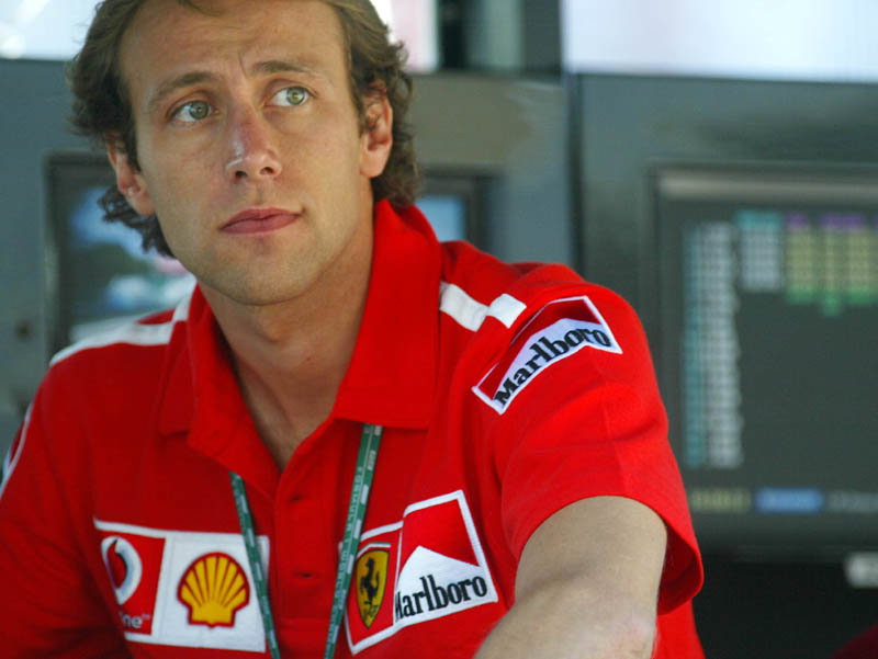 Baumgartner joins Bruni for Minardi test.