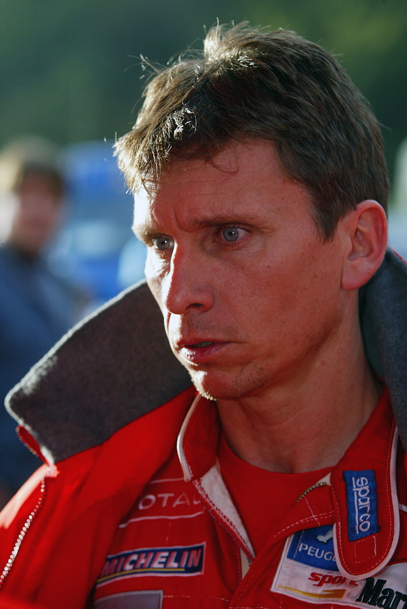 Sarrazina asks Subaru: Give me a gravel outing.