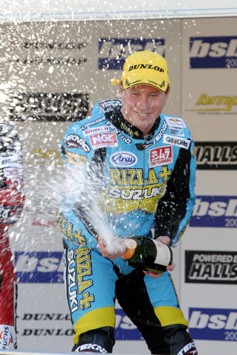 Jentin Racing moves up to BSB for 2004.