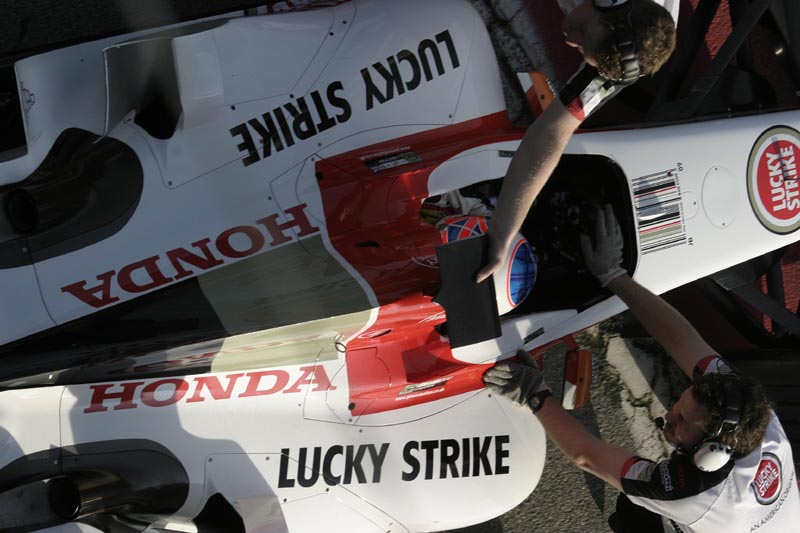 Superfund re-invests in Minardi.