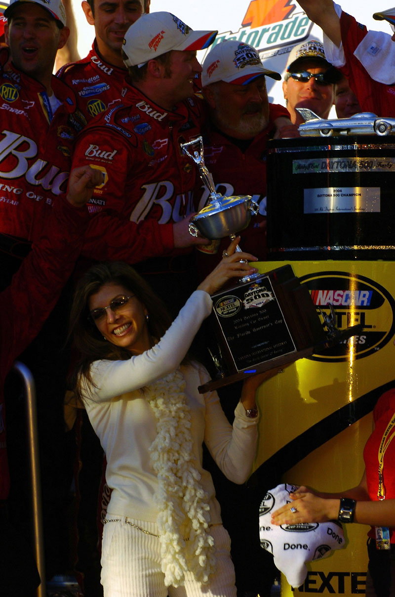 Strong start for Stewart in 2004.