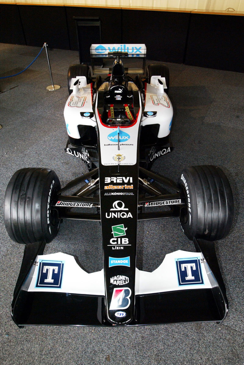 Preview - Australian Grand Prix 2004.