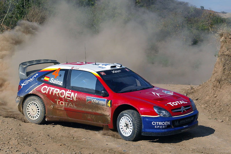 First pictures: Ford Focus RS WRC 04.