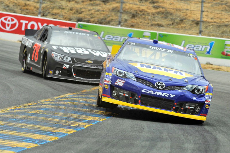 Kentucky: Rain forces Cup race postponement