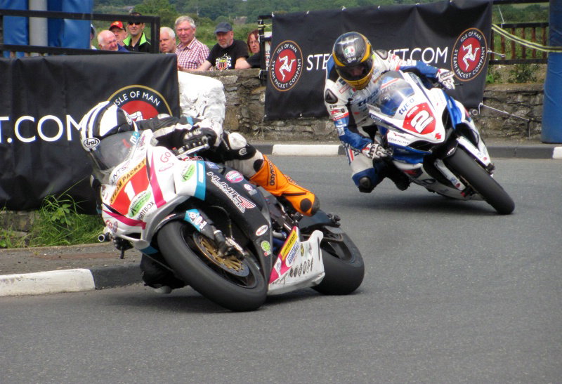 Southern 100: Third competitor killed in accident