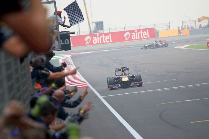 Indian Grand Prix: Lotus drivers fall out after clash
