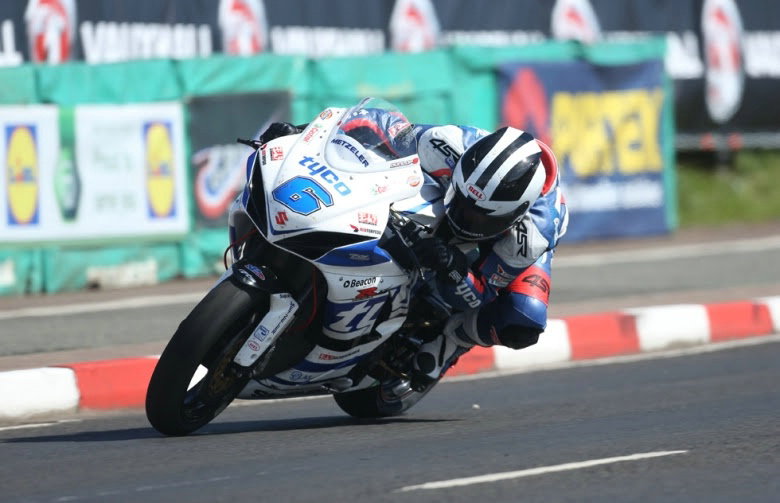NW200: Franck Petricola in 'serious but stable' condition