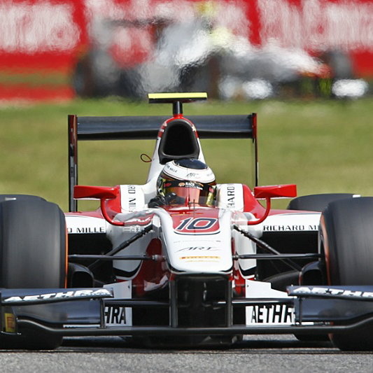 Valsecchi seals title, Chilton wins race