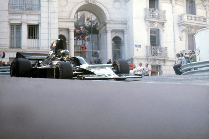 F1: Singapore good for TV, tough for drivers admits Maldonado