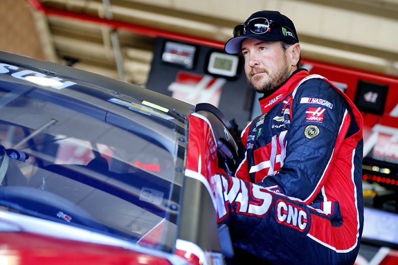NASCAR: Brian Vickers sidelined by further health issues