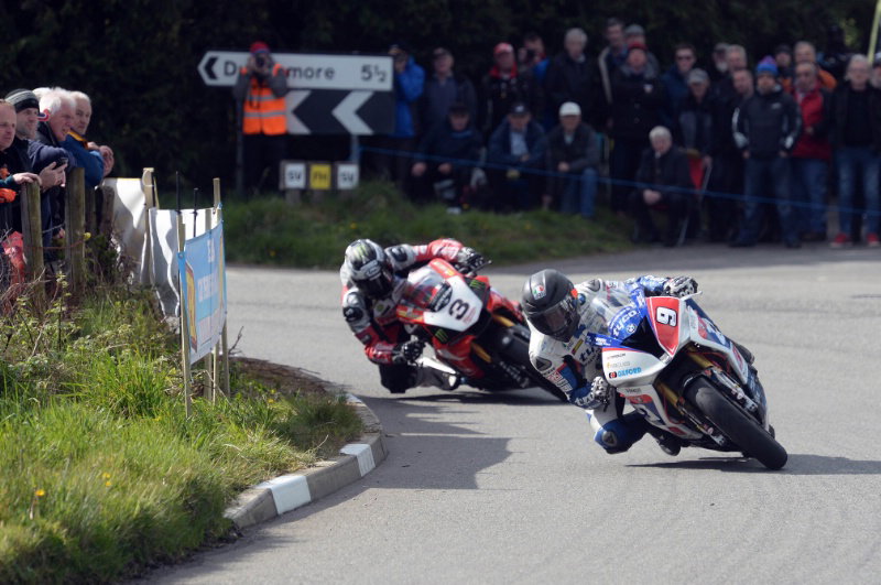 NW200: Seeley matches Joey with Supersport triumph