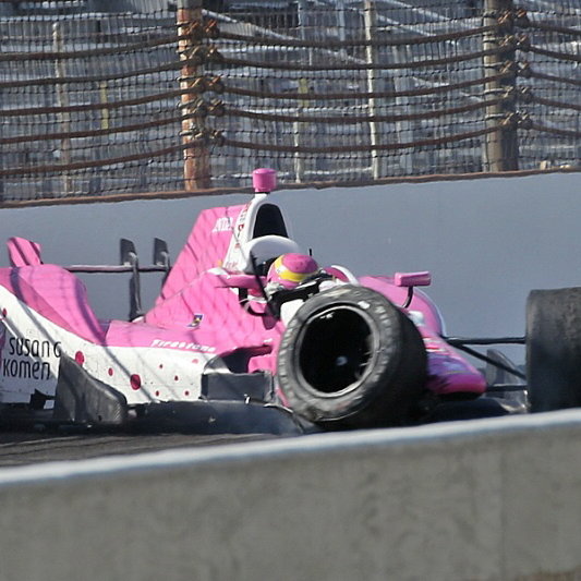 Castroneves slams Barnhart over officiating