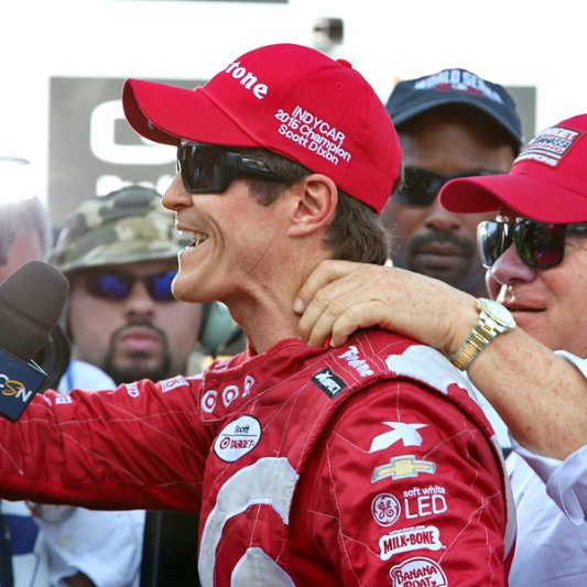 Briscoe pips Power after Bourdais crashes out