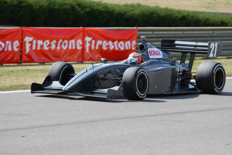 IL: Alliance signs Potekhen.