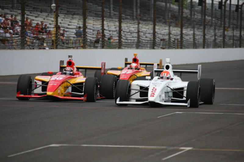 Andretti slams Moraes after first lap shunt.