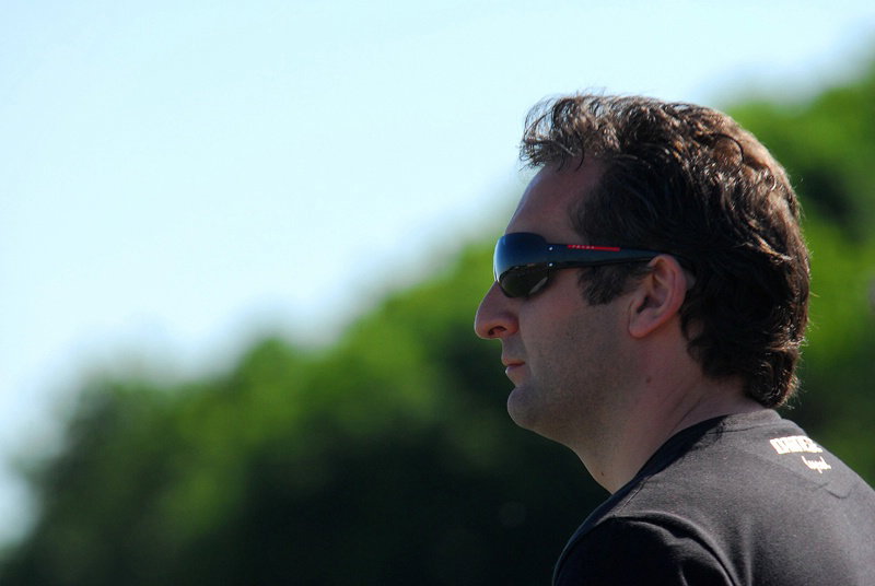 Helmet auction for 'Help for Heroes'