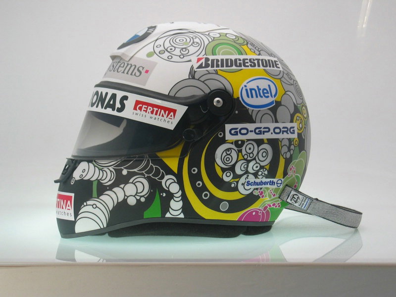 Heidfeld to run with special helmet design