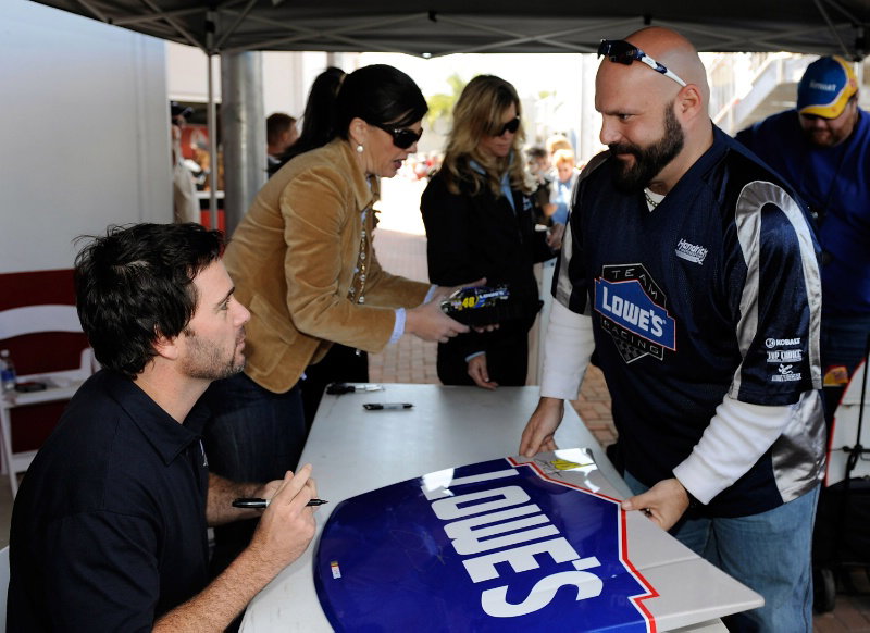 Ambrose to remain in MWR stable