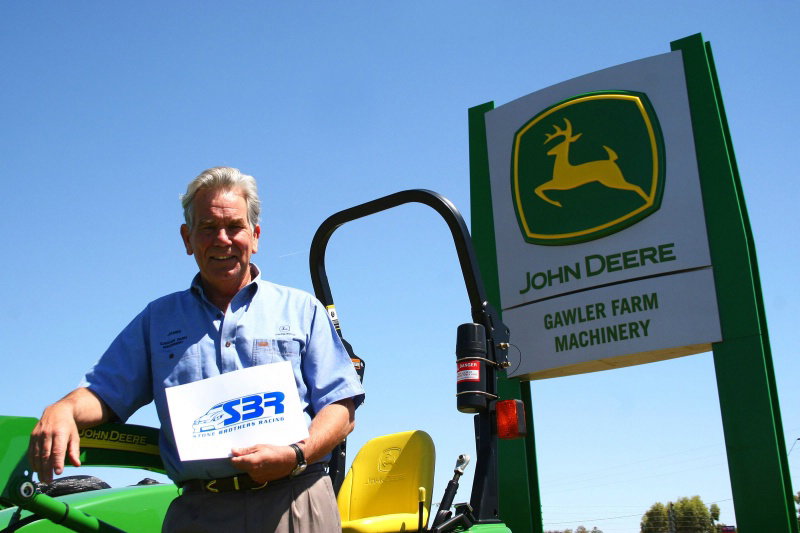 Winslow makes impressive V8 debut