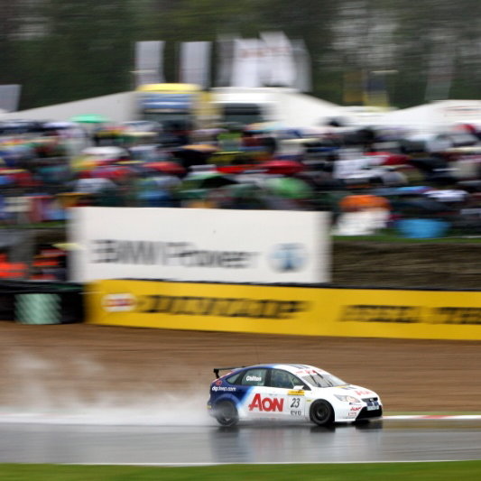 Cole signs with HARD