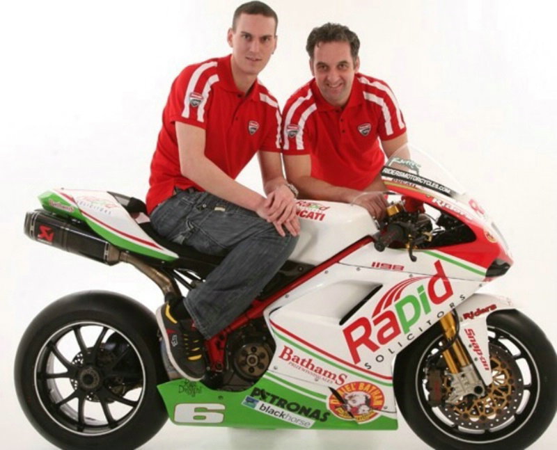 Hickman joins Tyco Honda