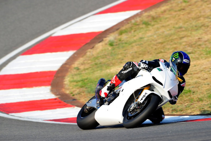 Toseland and Katie Melua confirm engagement