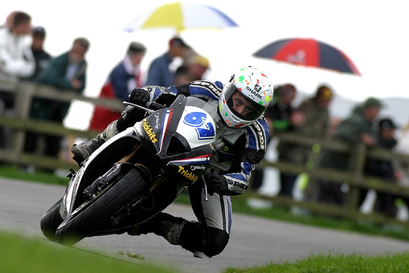 Josh Elliott tests Four Angels BMW in Spain