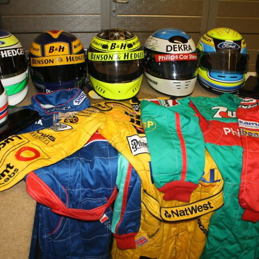 B&Q China sponsors Jordan.