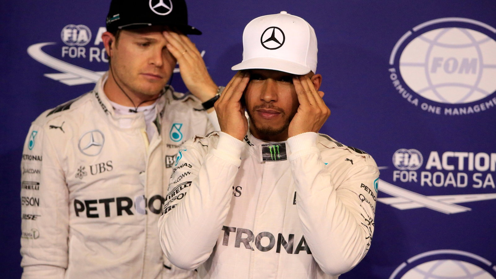  - Qualifying, 2nd place Nico Rosberg (GER) Mercedes AMG F1 W07 Hybrid and Lewis Hamilton (GBR) Mercedes AMG F1 W07 Hybrid