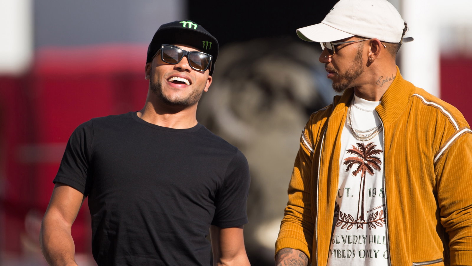  - Lewis Hamilton (GBR) Mercedes AMG F1 W08 and his brother Nicolas Hamilton