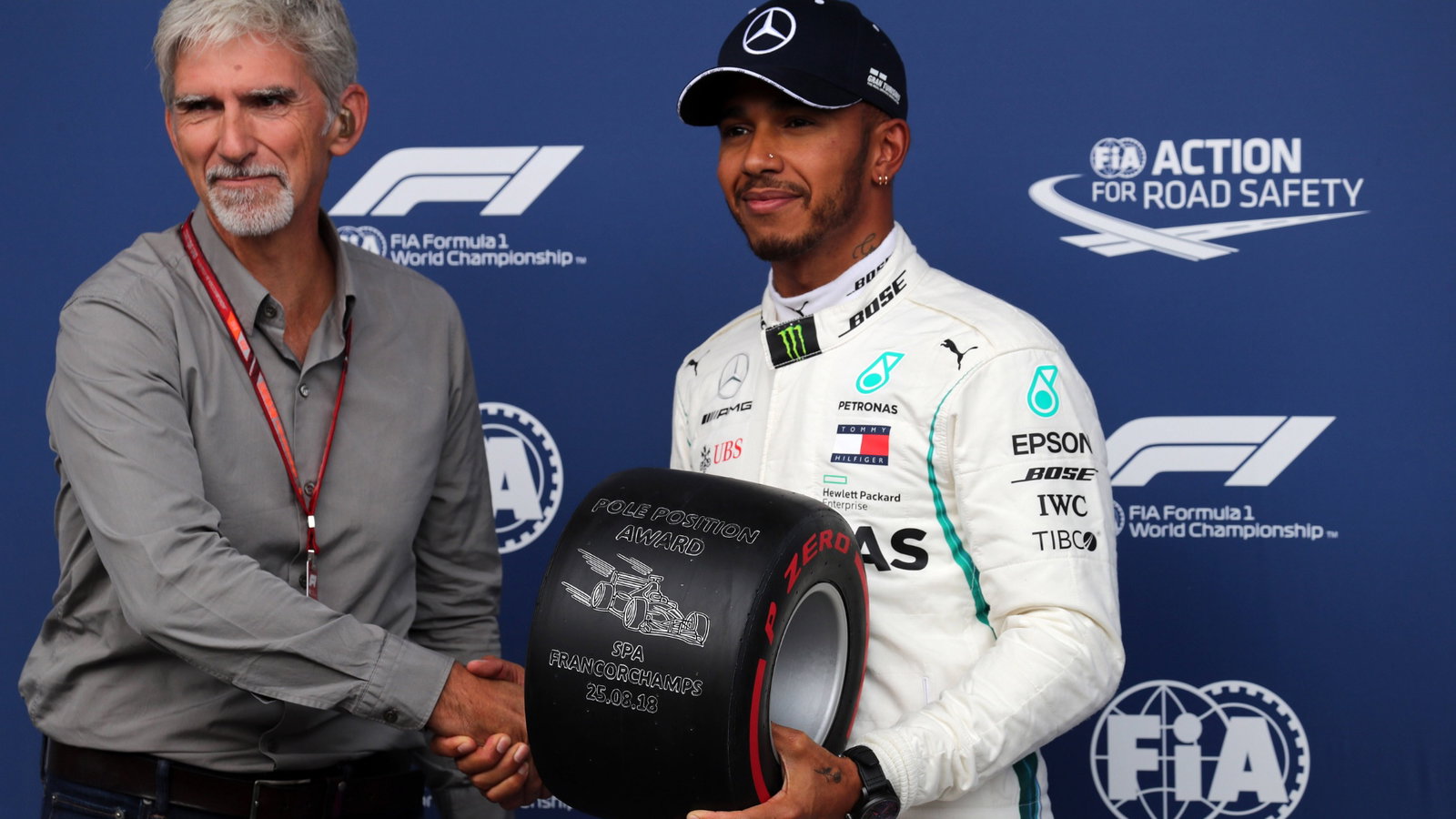  - Qualifying, Damon Hill (GBR) and Lewis Hamilton (GBR) Mercedes AMG F1 W09 pole