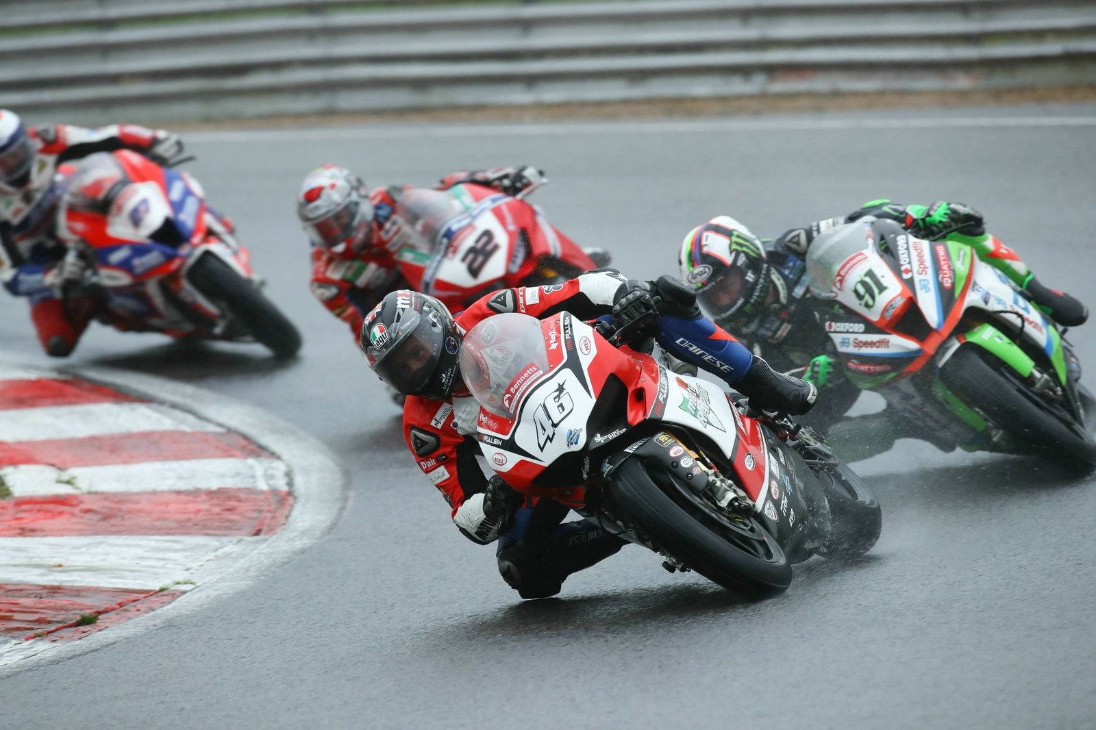 British Superbikes - Cadwell Park: Buchan bounces back with double win