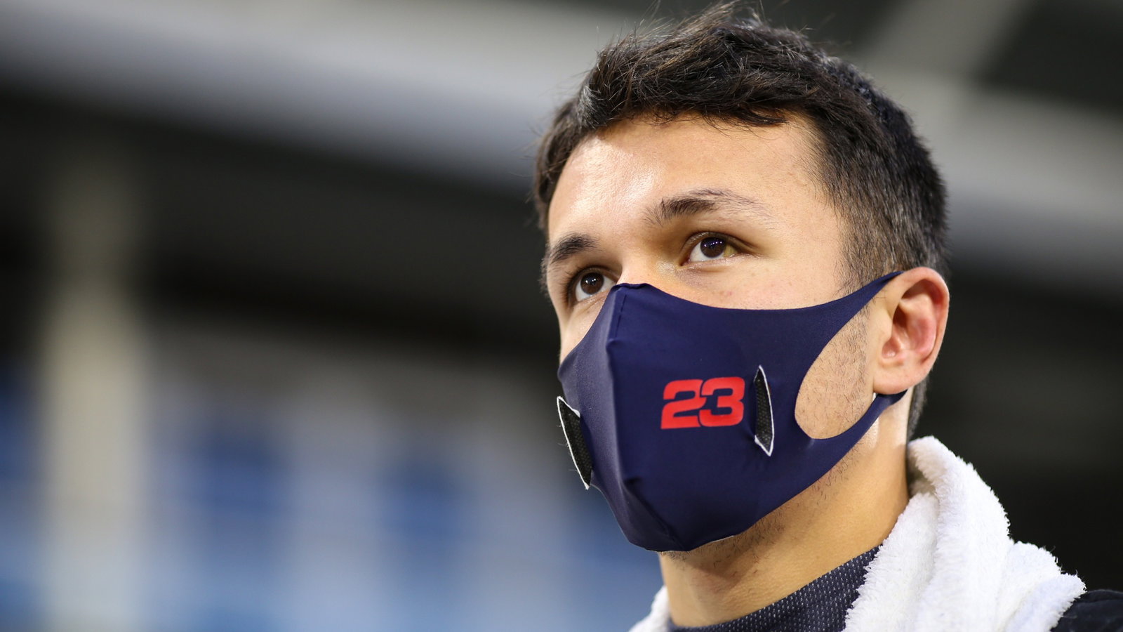 Alexander Albon (THA) Red Bull Racing on the