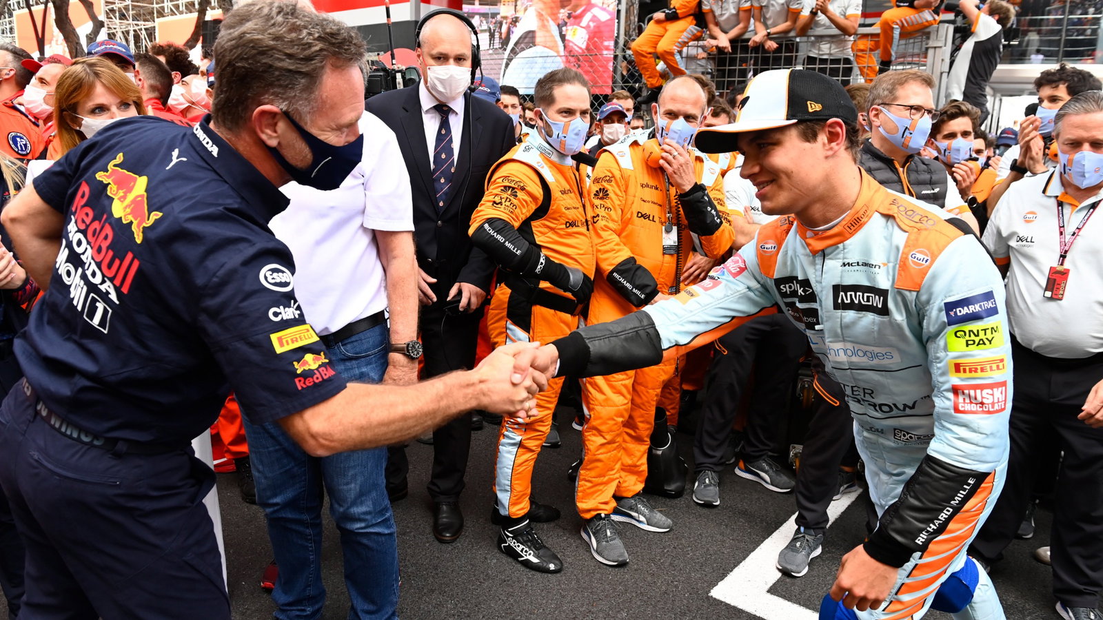 (L to R): Christian Horner (GBR) Red Bull Racing Team Principal with third placed Lando Norris (GBR) McLaren in parc