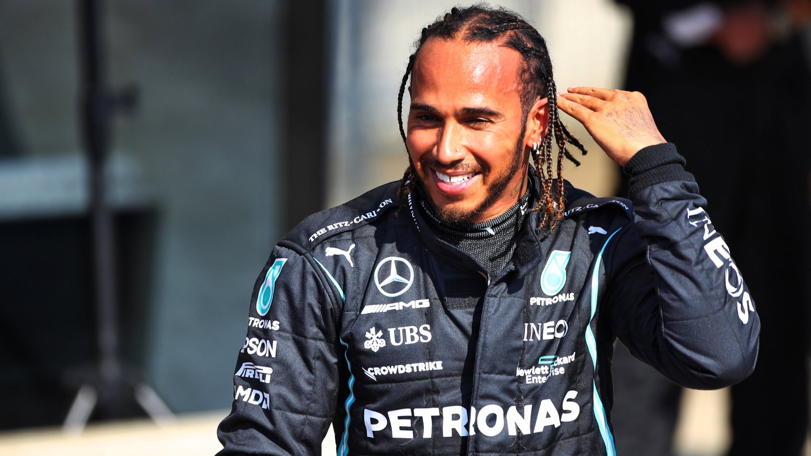 Race winner Lewis Hamilton (GBR) Mercedes AMG F1 in parc